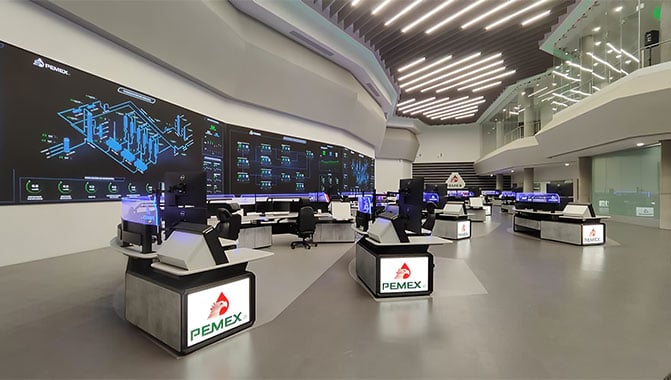 LED walls power control room at Olmeca Refinery